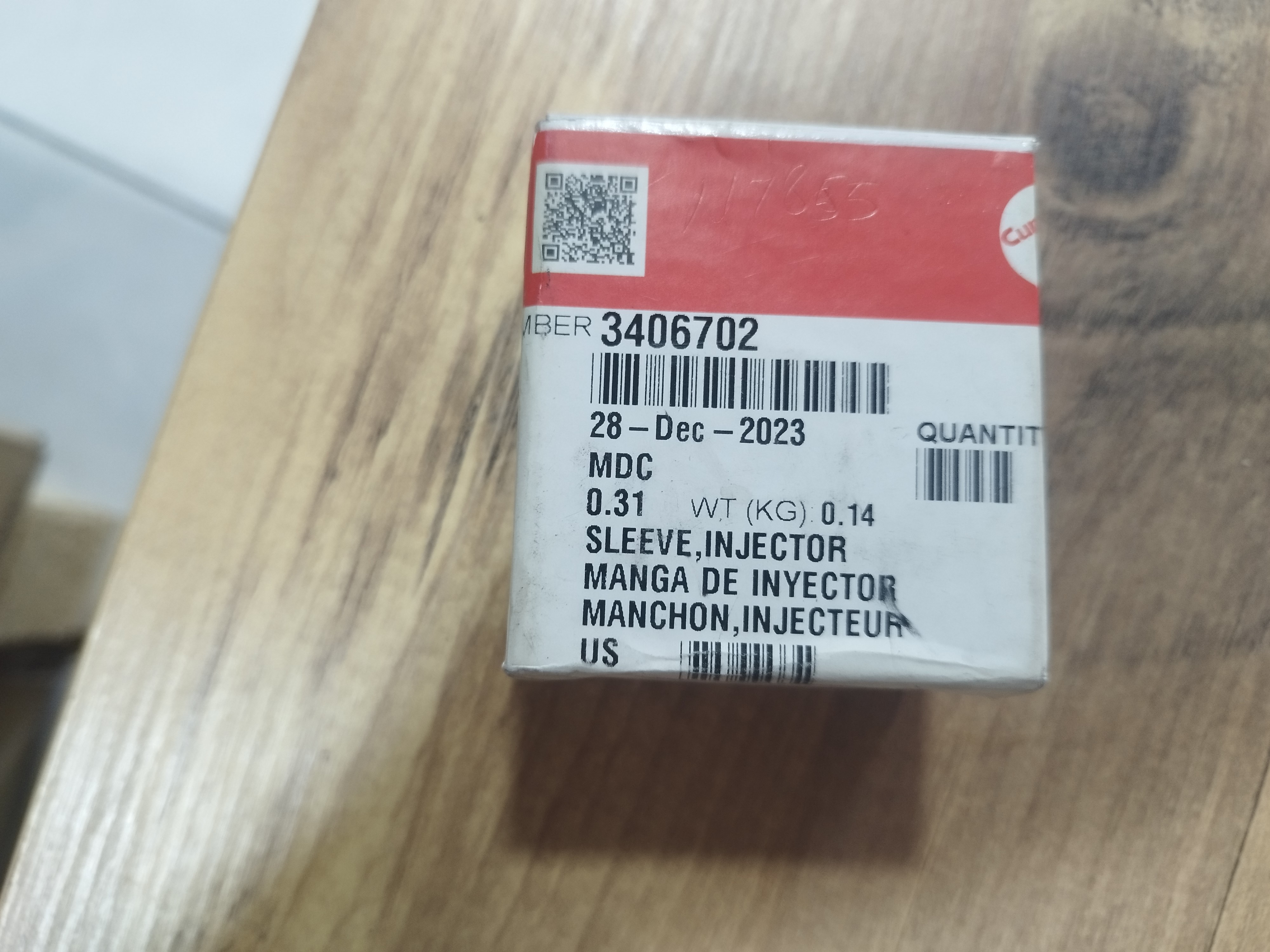 3406702 Sleeve Injector
