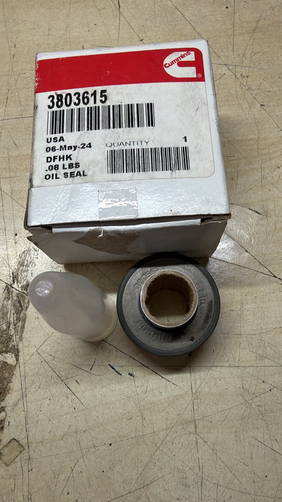 3803615 SEAL OIL