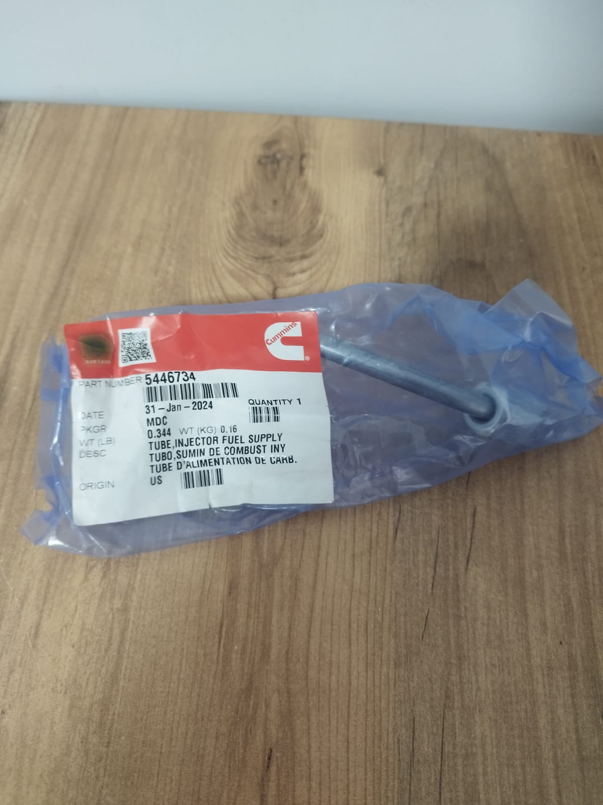 5446734 Injector Fuel Supply